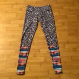 Onzie yoga leggings